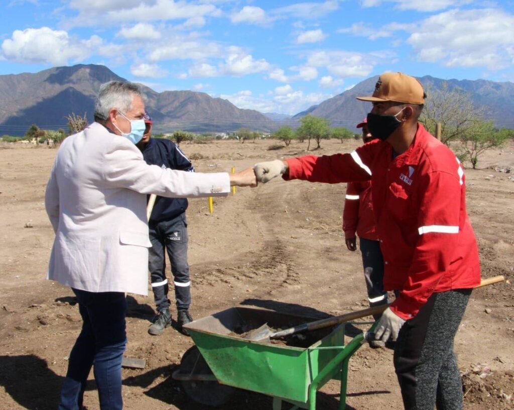ARMANDO MOLINA: “LA DECISION DE QUINTELA SOBRE MANZANAS SALUDABLES ESTÁ DANDO SUS FRUTOS” WhatsApp Image 2021 01 05 at 5.07.33 PM