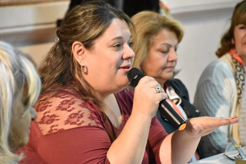 Consolidación de la subcomisión de género en ATACALAR 198009556