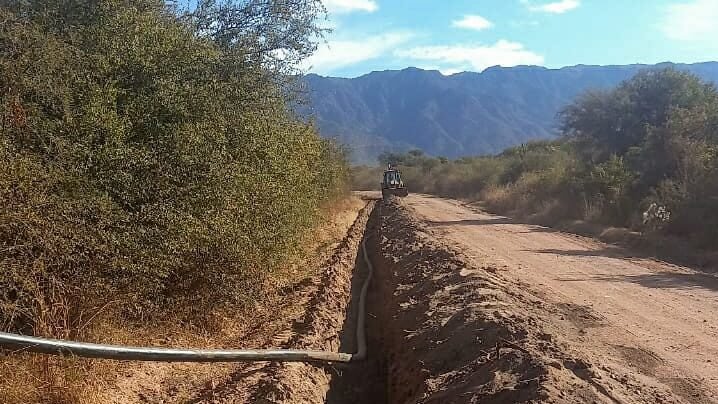 El gobierno provincial construye un nuevo acueducto en Chamical 060514692 e1654734802438