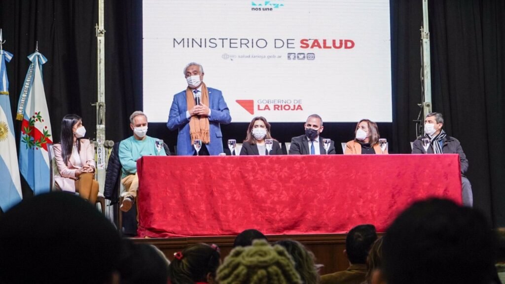 Trabajan en la sensibilización y conocimiento científico del Cannabis 726005601