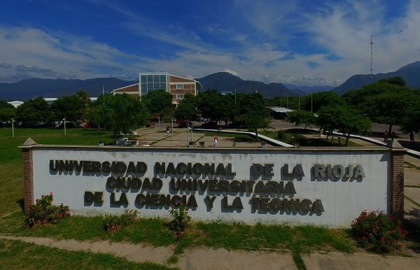 Se suma un nuevo doctorado a la UNLaR: “Estudios sociales y políticas regionales” unlar panoramica