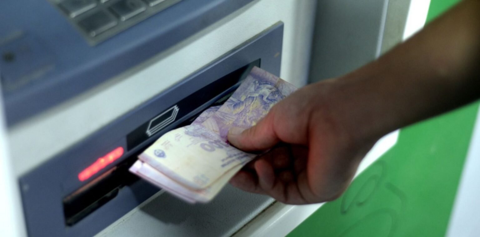 Sigue el cronograma de pagos de la administración pública 1530885075686