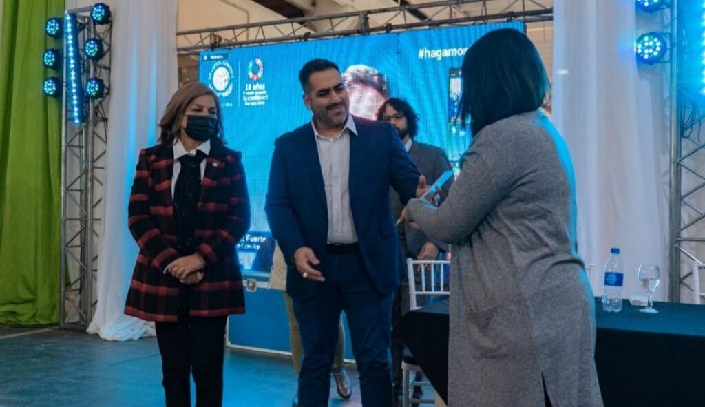 909791242 e1657054292837