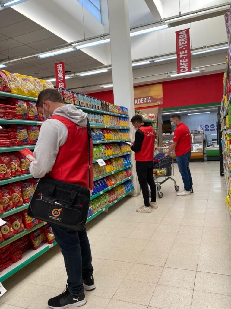 Continúan los intensos operativos de control de precios en comercios de Capital 271671481