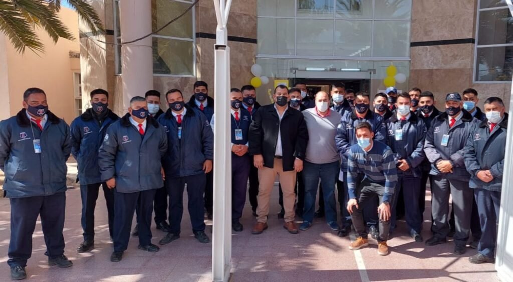 5bd04b76 faf5 4907 a4a4 1eb4c46d3209