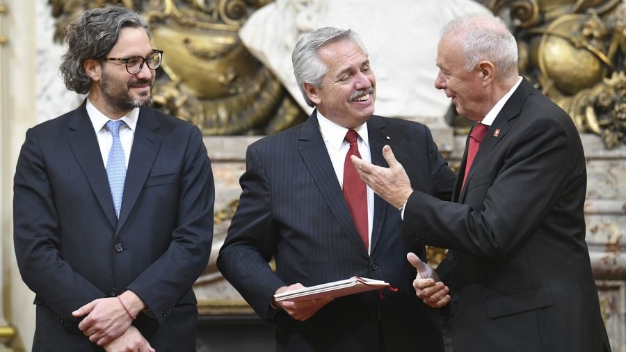 Alberto Fernández: «Argentina practica el multilateralismo» 630d457b7ddb6 900