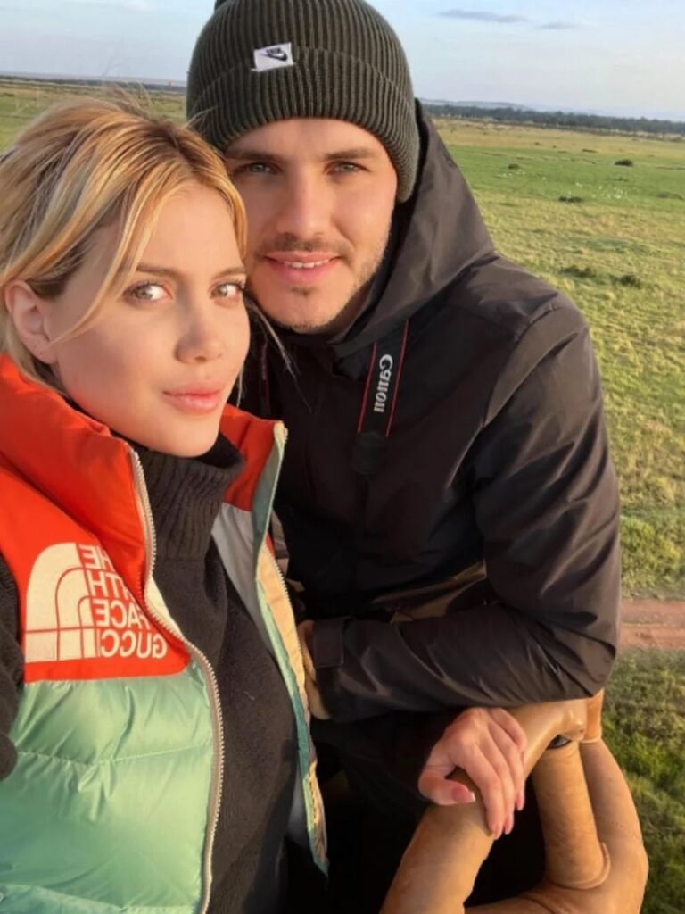 RHZMEEVLVVDC5MYRFYBGTGAGQA