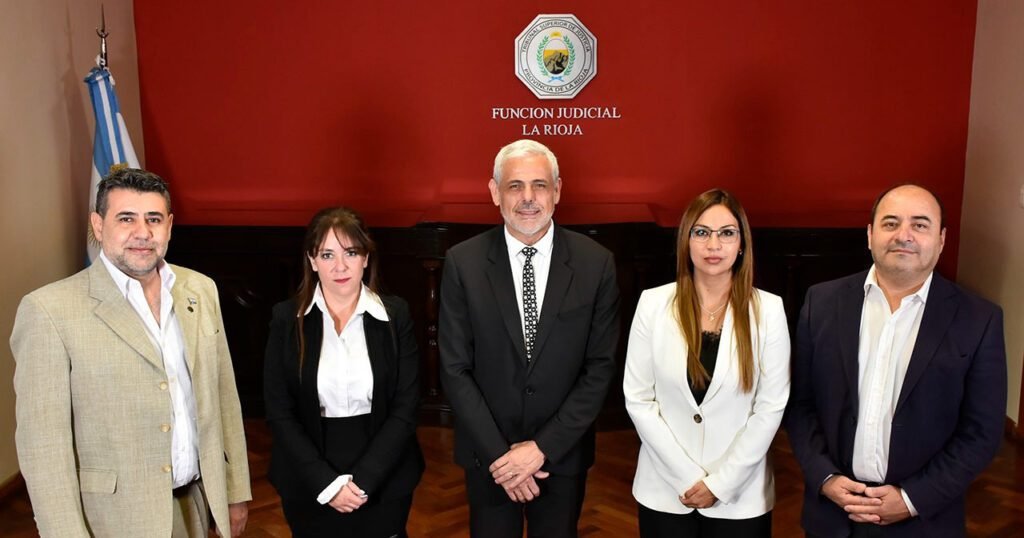 690762357 e1662758254623