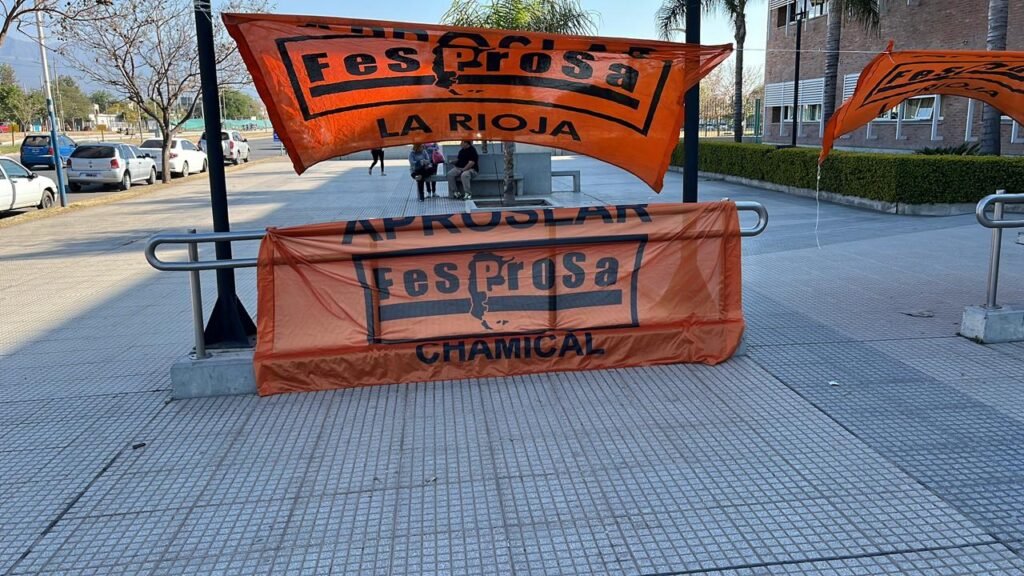 APROLAR llamó a paro de 72 horas todas las semanas por tiempo indeterminado 1 WhatsApp Image 2022 09 16 at 15.35.48 1