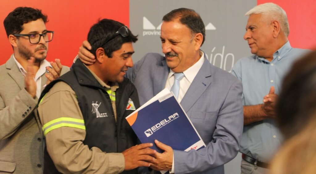 484128340 e1665010842753