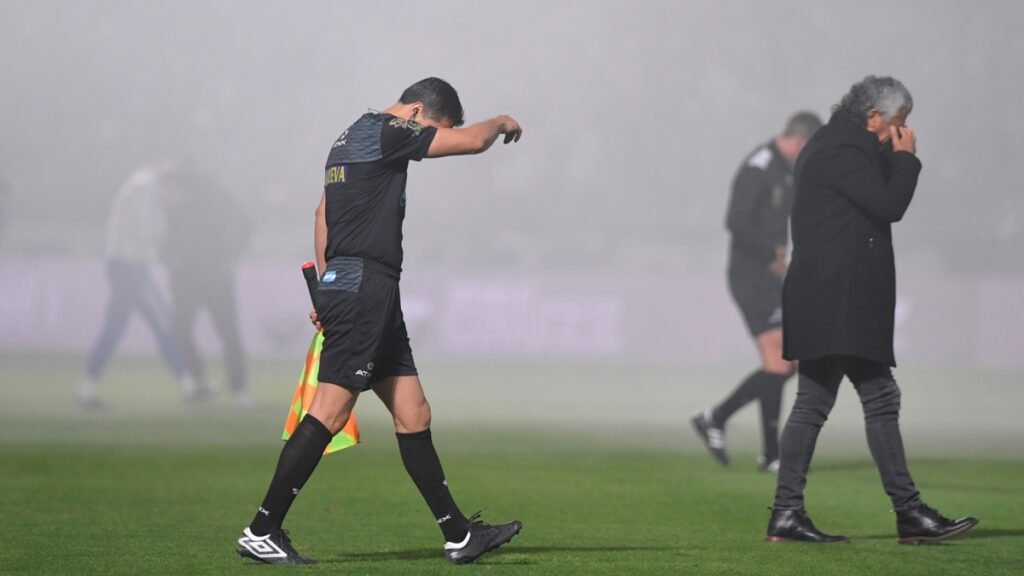 Disponen amplio operativo para continuidad del partido suspendido entre Gimnasia y Boca 633f816370fd7 1200