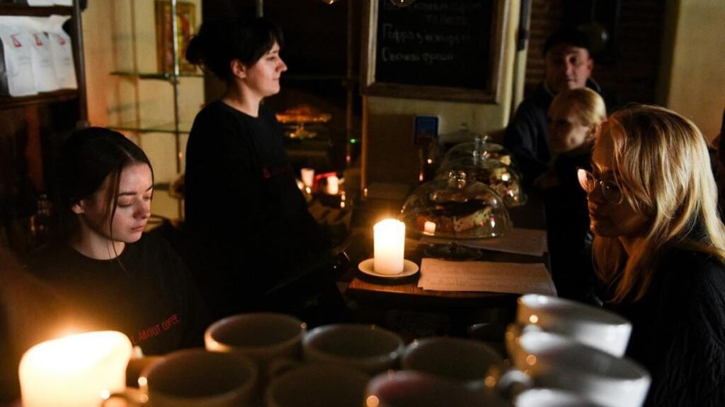 Ucrania denunció que nuevos ataques rusos dejaron más de 100 ciudades sin luz 634feb669de8f 1200