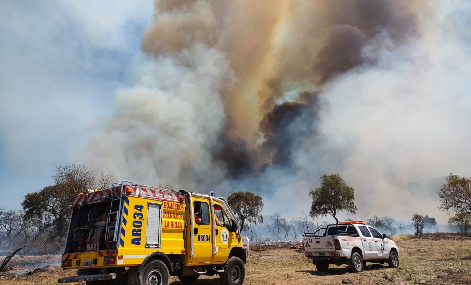 Incendio en zona sur: 55 hectáreas afectadas y el fuego aún no cesa WhatsApp Image 2022 10 21 at 19.25.08 e1666401555861
