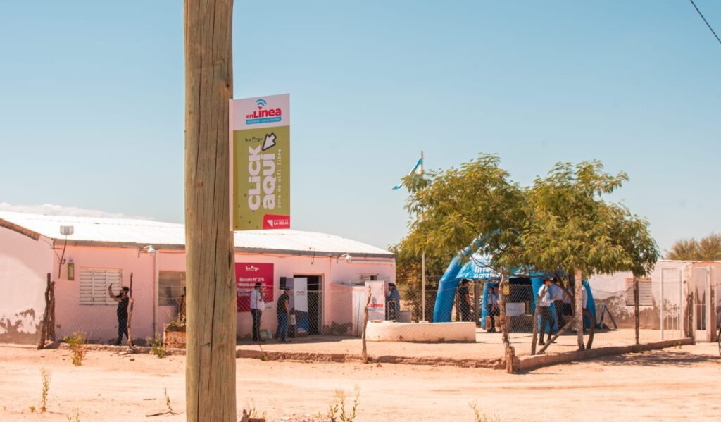 Tres pueblos rurales ahora cuentan con conectividad a internet 031619451 e1669845928572