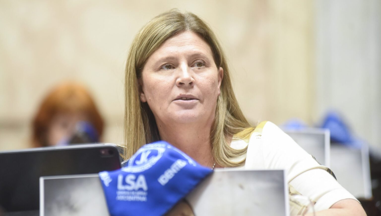 FiX0NBJWIAEK2Bl scaled e1669339710624