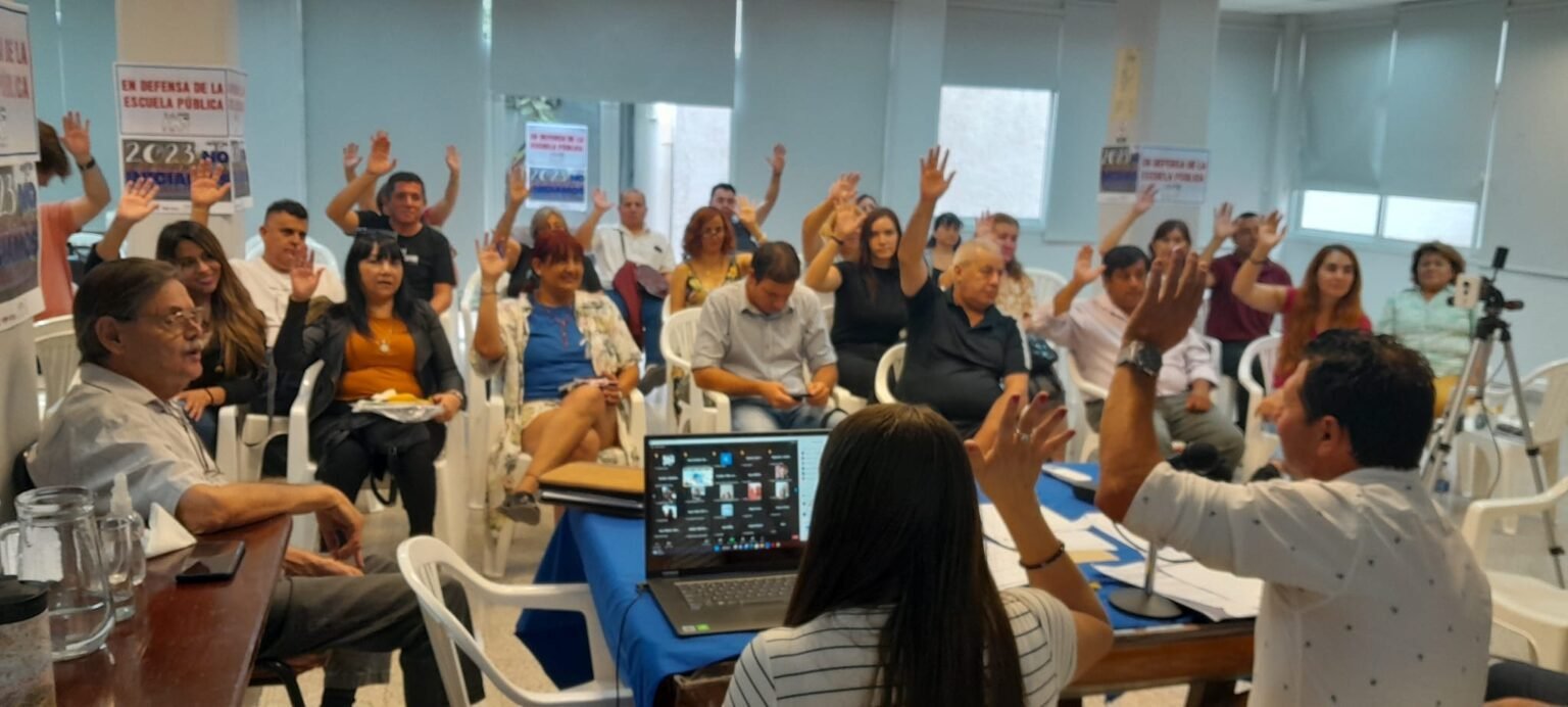 AMP ratificó el no inicio de clases para el ciclo 2023 326271308 737706287696826 2732767892989927303 n