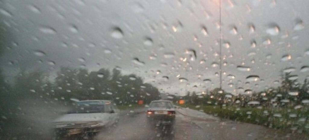 Durante 35 minutos cayeron cerca de 30 milímetros de lluvia en Capital lluvias general e1649865397715 1200x545 c