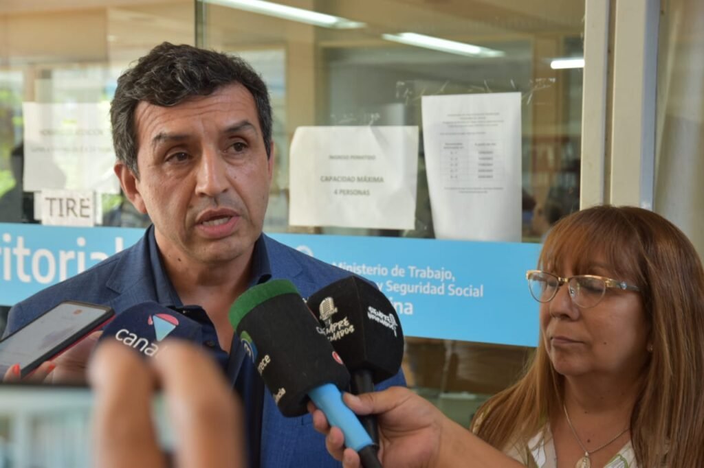 Reconocimiento a la docencia riojana con nuevas titularizaciones para nivel Superior IMG 20230223 WA0030