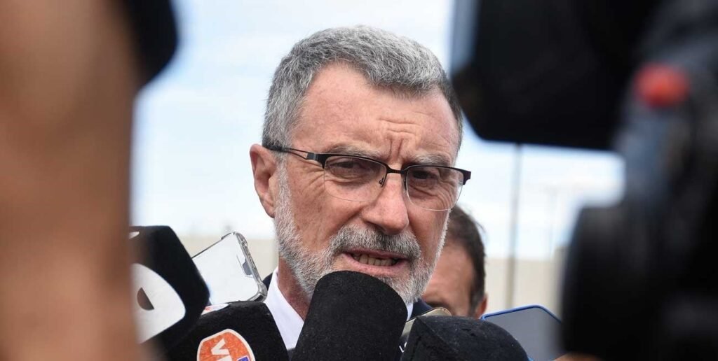 KGu7PfjoL 1300x655 1