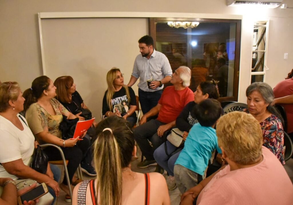 Se realizó el primer foro vecinal de seguridad en la zona Oeste 2 WhatsApp Image 2023 03 30 at 18.07.44