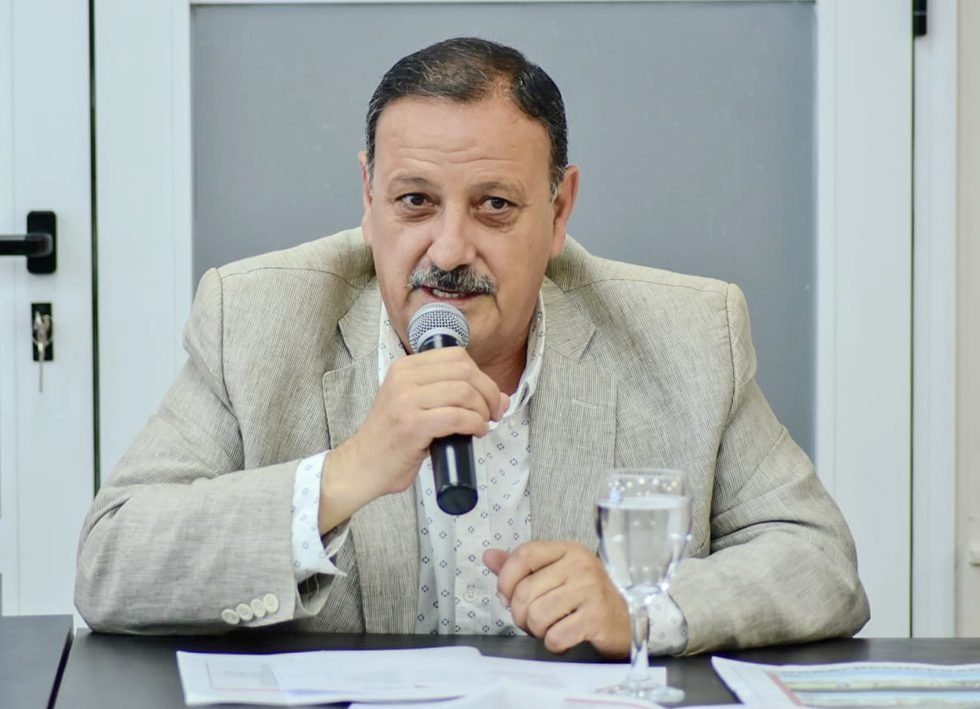 El último parte médico indicó que Ricardo Quintela continúa con «resultados favorables» 217870762