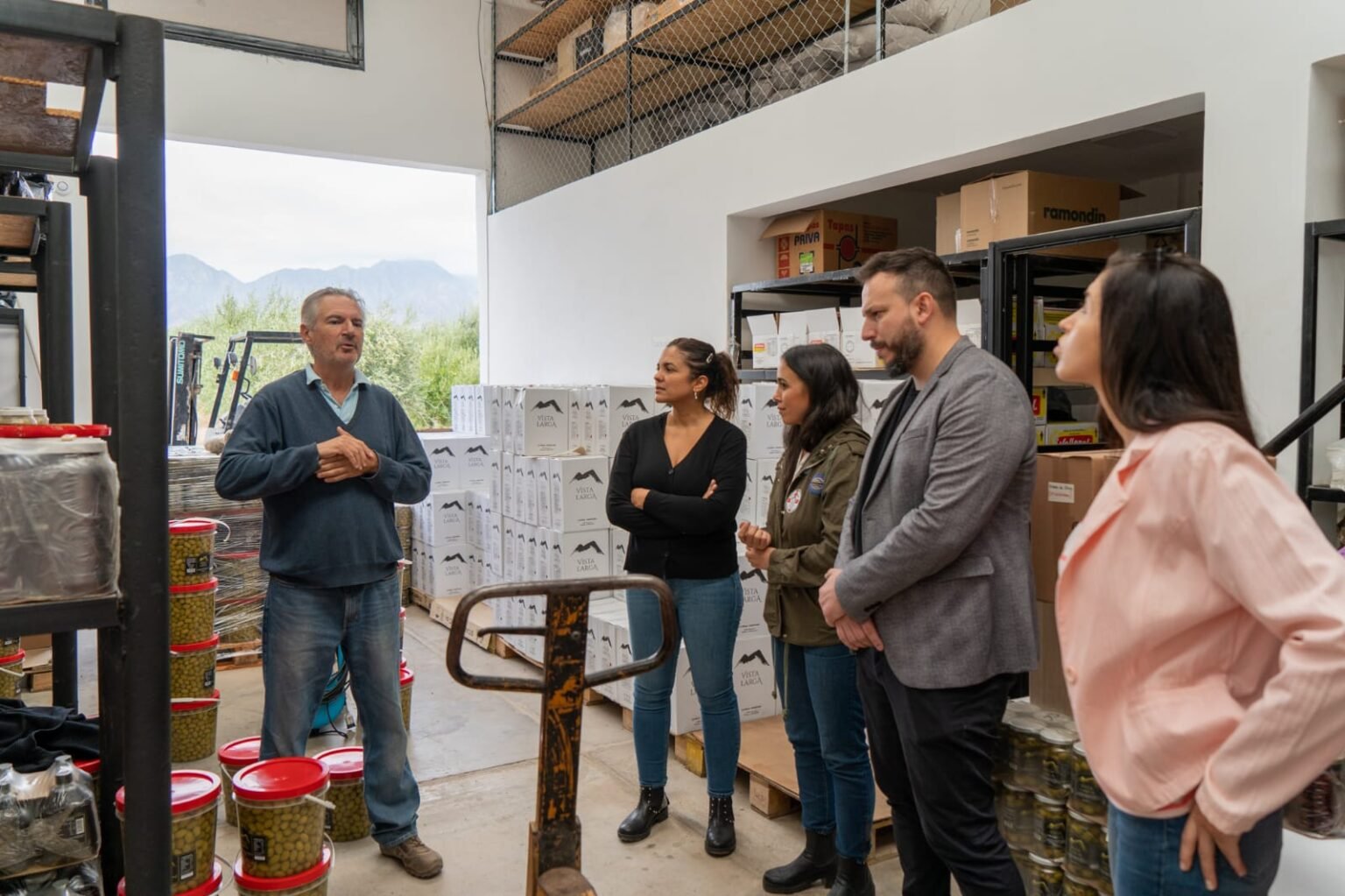 El Gobierno de La Rioja continúa apoyando a emprendedores en pos de la producción y el desarrollo turístico WhatsApp Image 2023 04 05 at 18.11.36