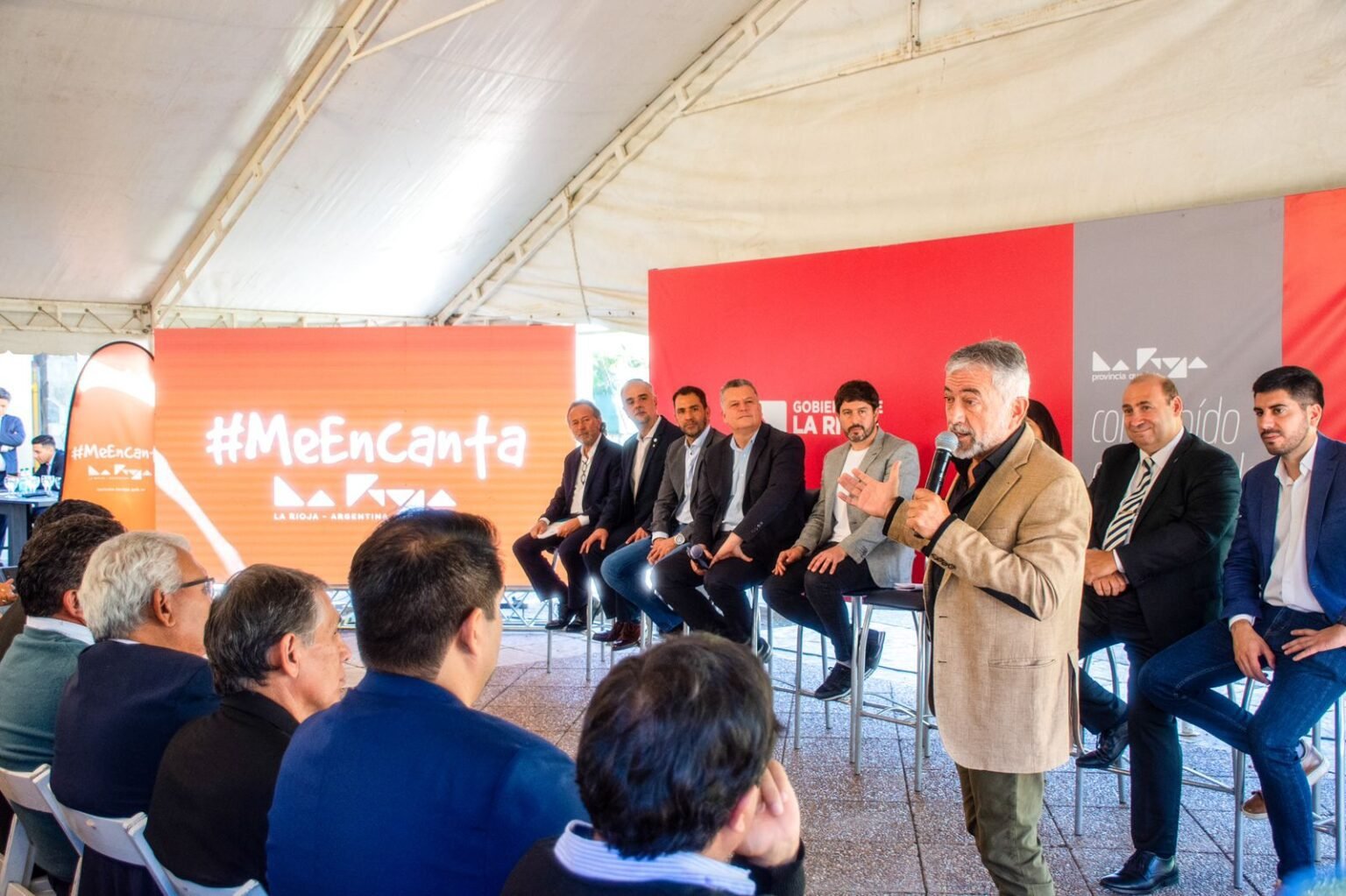 El Gobierno Provincial presentó ejes estratégicos para seguir desarrollando el sector turístico WhatsApp Image 2023 04 26 at 19.02.09