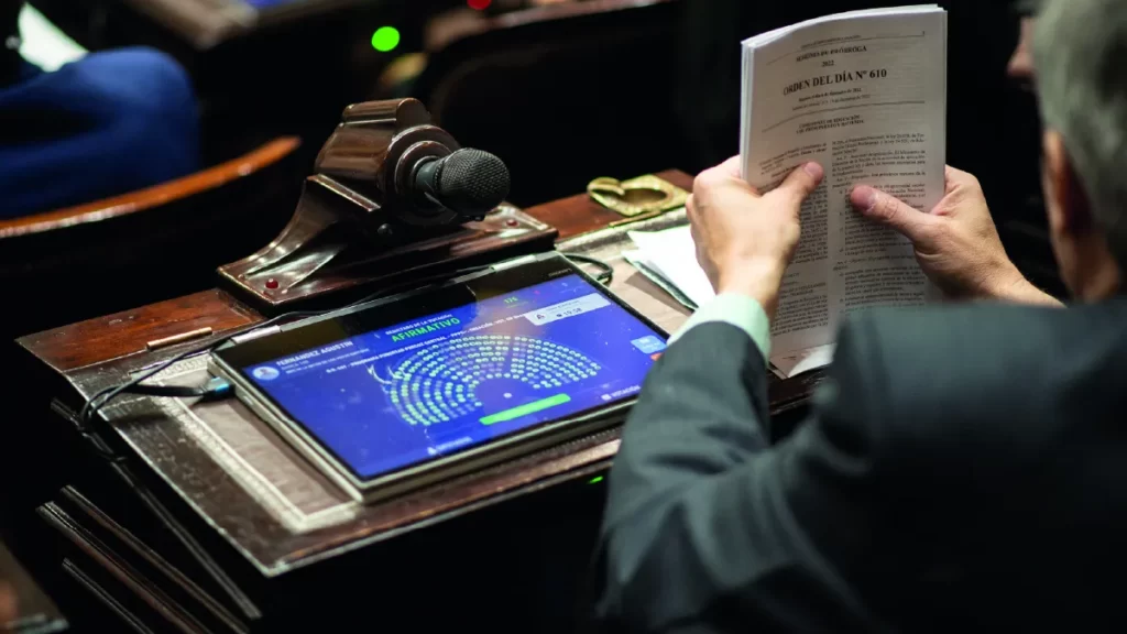 El Congreso aprobó el proyecto de Pubertad Precoz: ¿en qué consiste? diputados pubertad precoz jpg