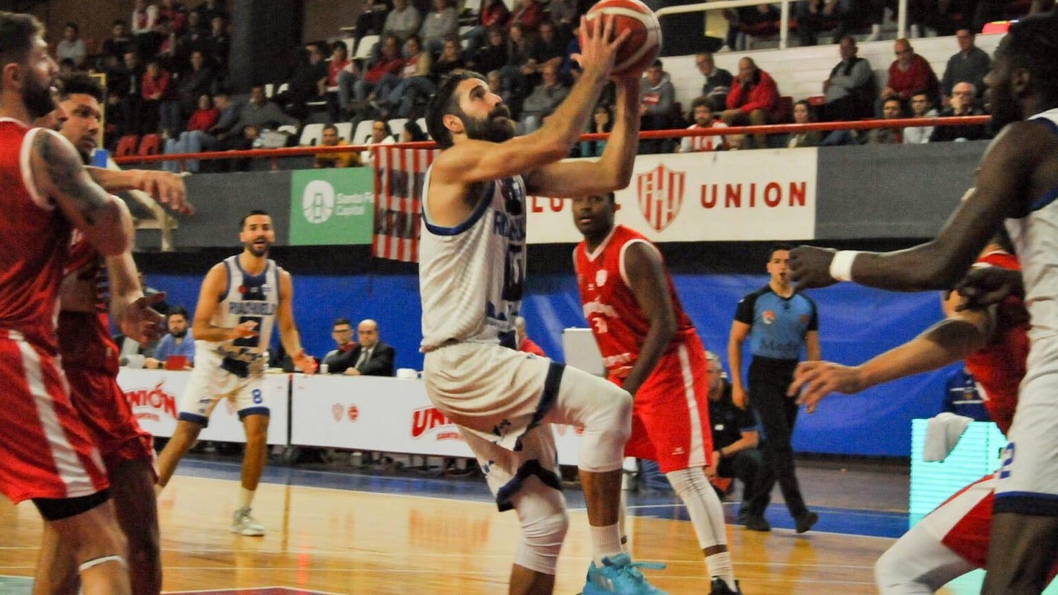 Riachuelo atrapó un lugar en los play offs de la LNB con sufrido triunfo sobre Unión en Santa Fe riachuelo 2