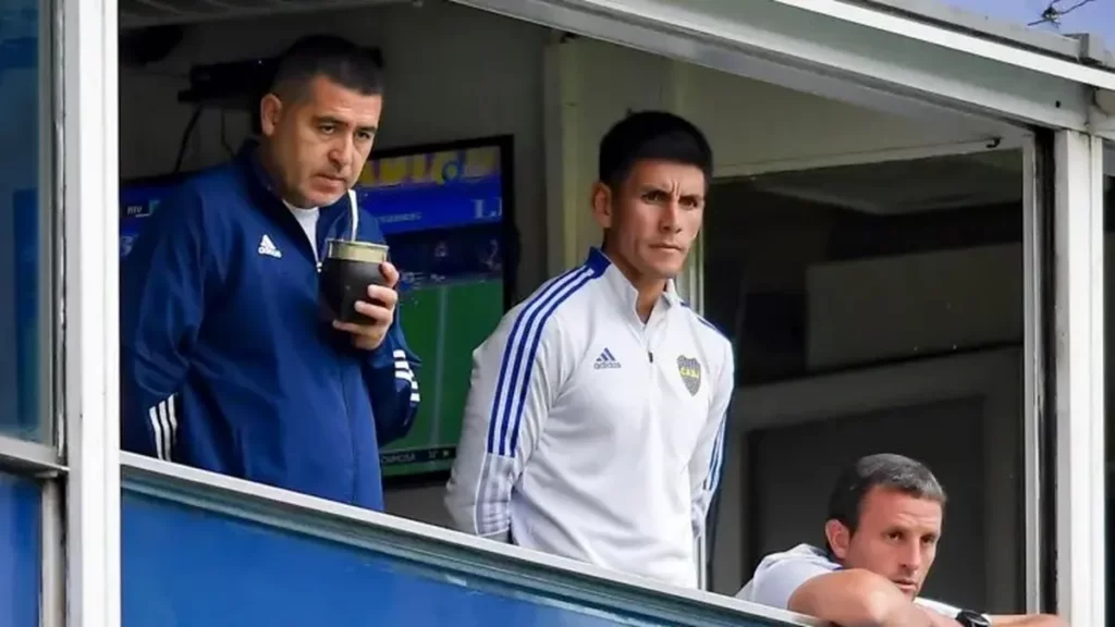 Boca ya tiene nuevo entrenador: Riquelme cerró al sucesor de Ibarra riquelme busca dt bocawebp