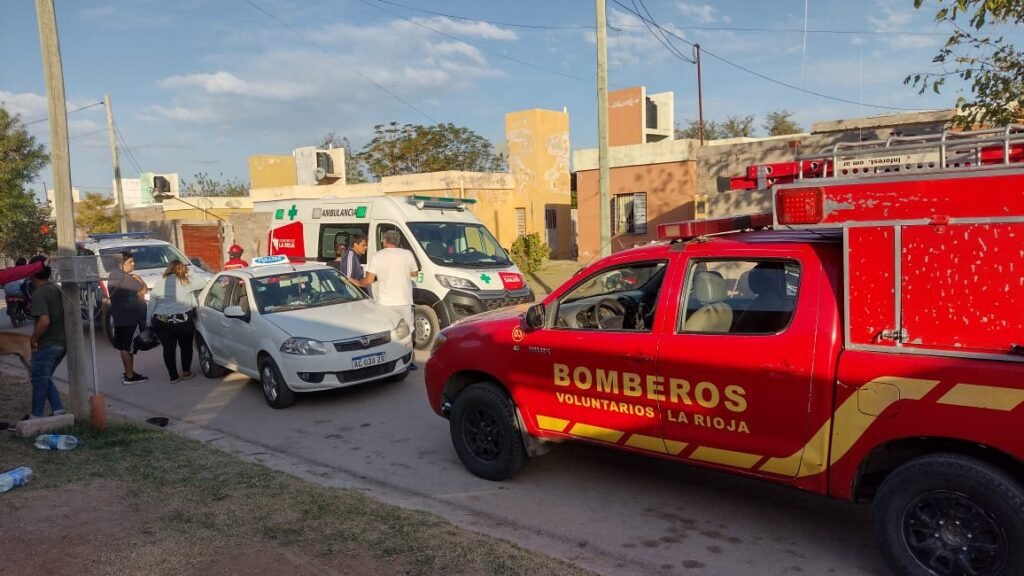 Joven resultó ileso tras fuerte choque entre moto y auto WhatsApp Image 2023 05 17 at 18.05.28
