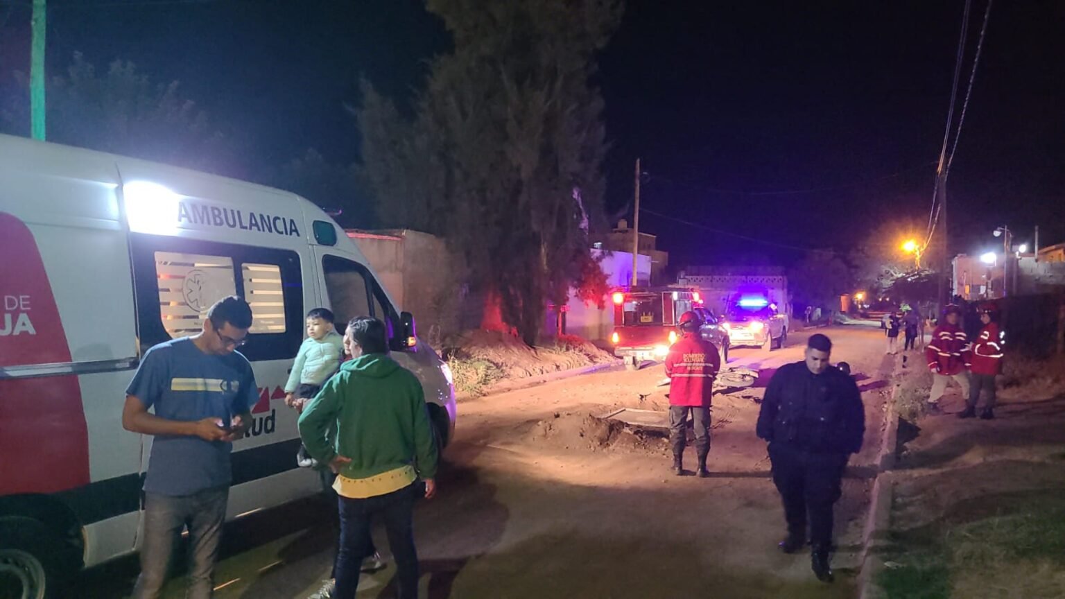 Conductor cayó de su moto en la madrugada y sufrió lesiones WhatsApp Image 2023 05 24 at 08.59.57