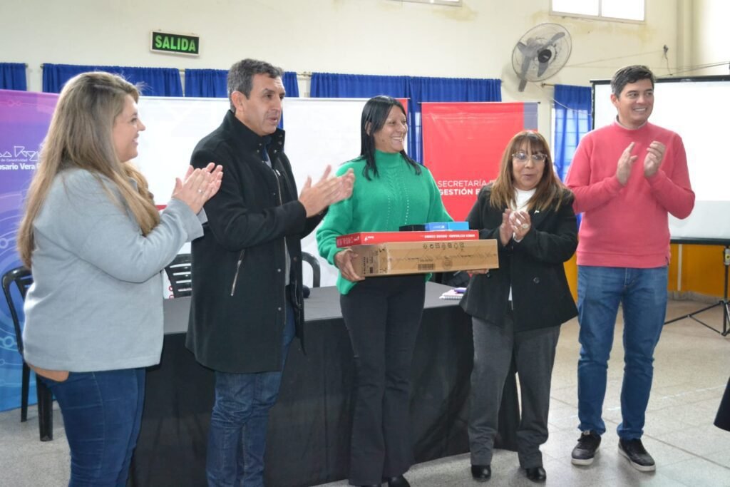 El Gobierno presentó el Plan Educativo Rosario Vera Peñaloza que se aplicará en todos los niveles 1 WhatsApp Image 2023 05 31 at 18.42.31 1