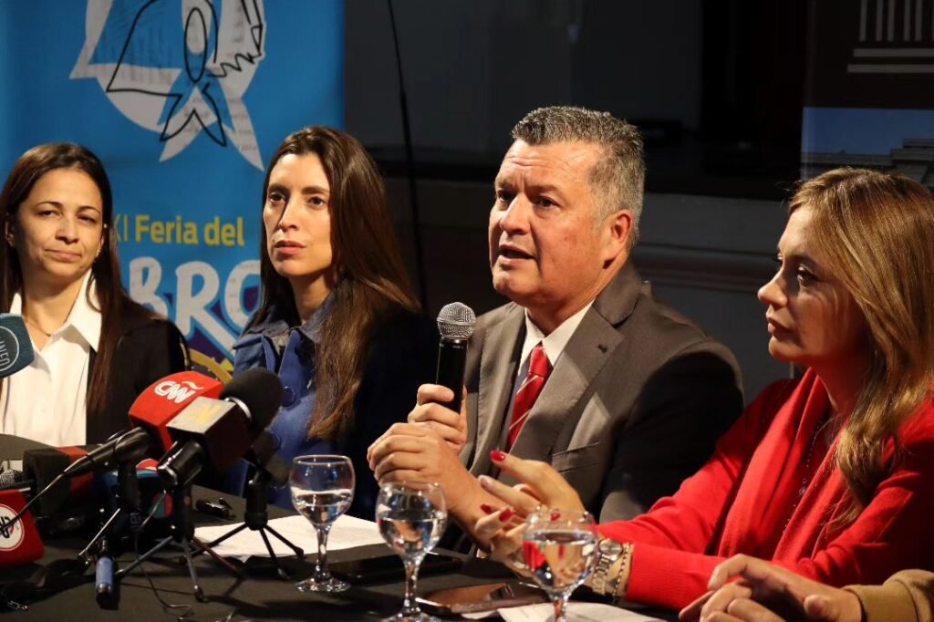 El Gobierno Provincial lanzó la 21° Edición de la Feria del Libro 355488492 603533441894413 1726823091874603337 n