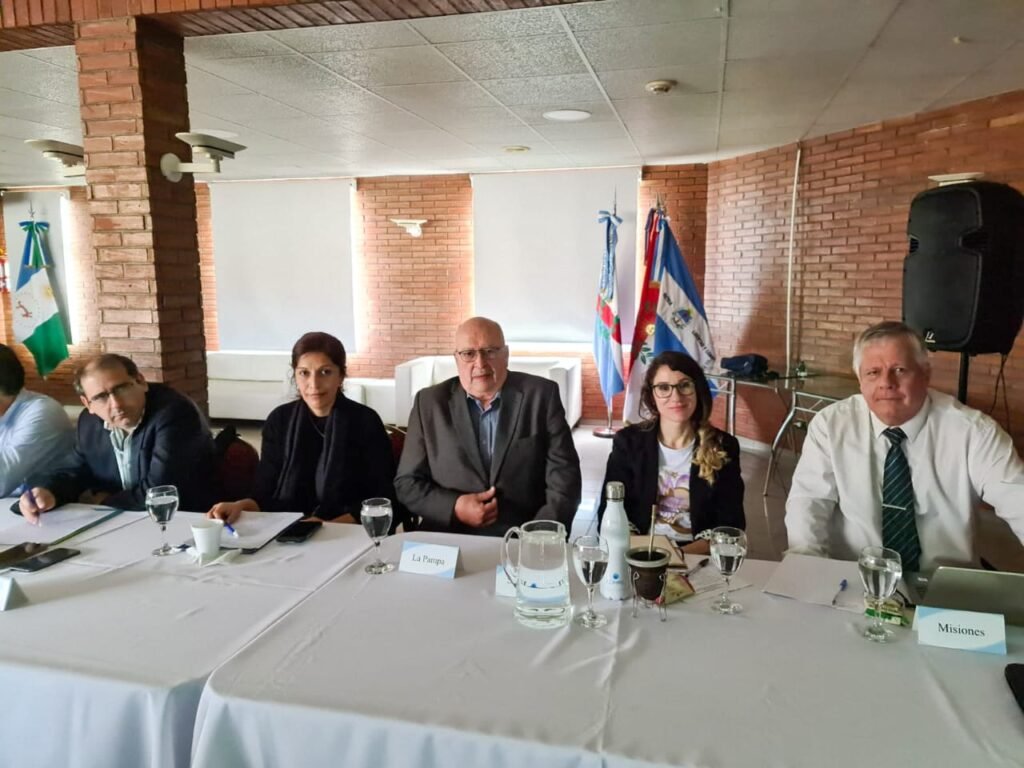 La Rioja tuvo una destacada participación en la asamblea del Consejo Hídrico Federal WhatsApp Image 2023 06 26 at 1.34.32 PM