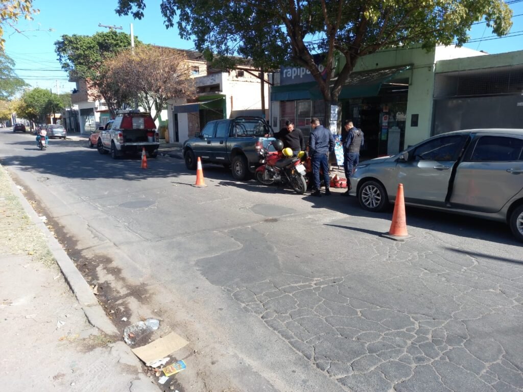 Mujer fue hospitalizada luego de un choque vehicular WhatsApp Image 2023 06 29 at 7.02.24 PM
