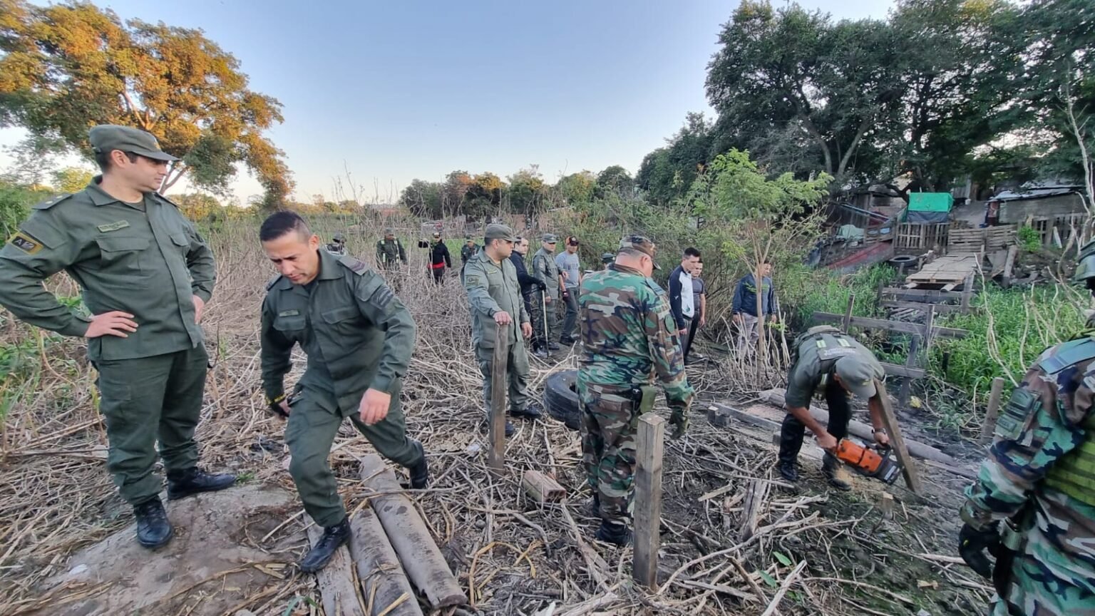 desarman 15 puentes clandestinos en clorinda 1