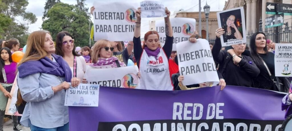 La Rioja marchó por Ni Una Menos, a 8 años de la primera movilización marcha ni una menos