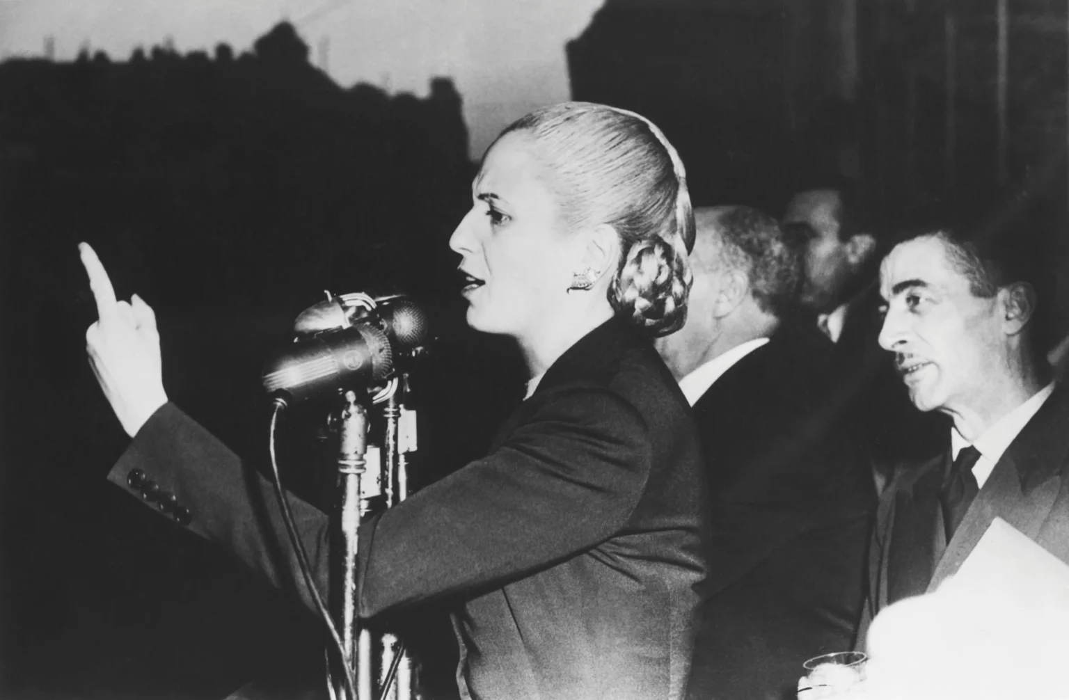evita