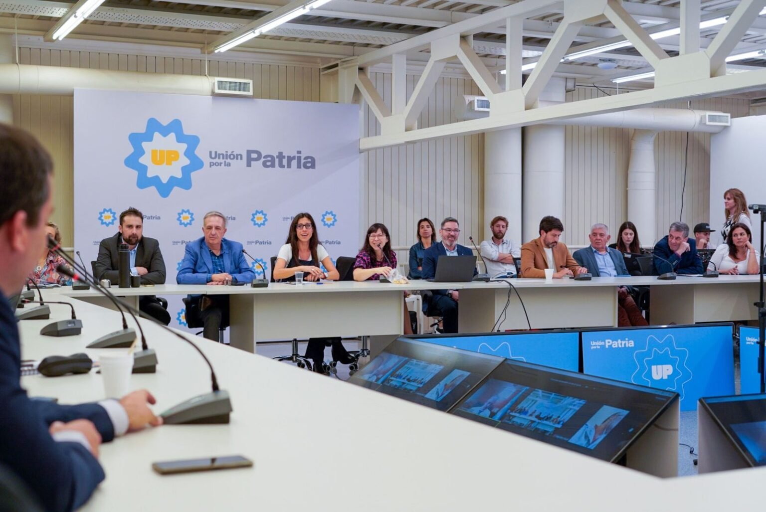 La Rioja participó de encuentro de Economía y Producción de las provincias en sede de Unión por la Patria WhatsApp Image 2023 08 02 at 8.50.09 PM