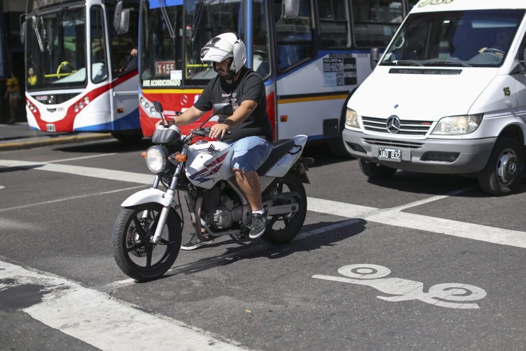 Las motos 0km no podrán circular por las calles del país si no tienen el seguro obligatorio moto