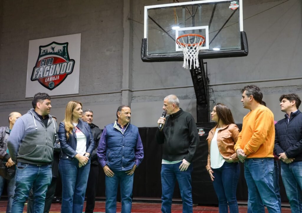 Quintela presidió la inauguración de refacciones en Club Facundo WhatsApp Image 2023 09 06 at 9.08.14 AM