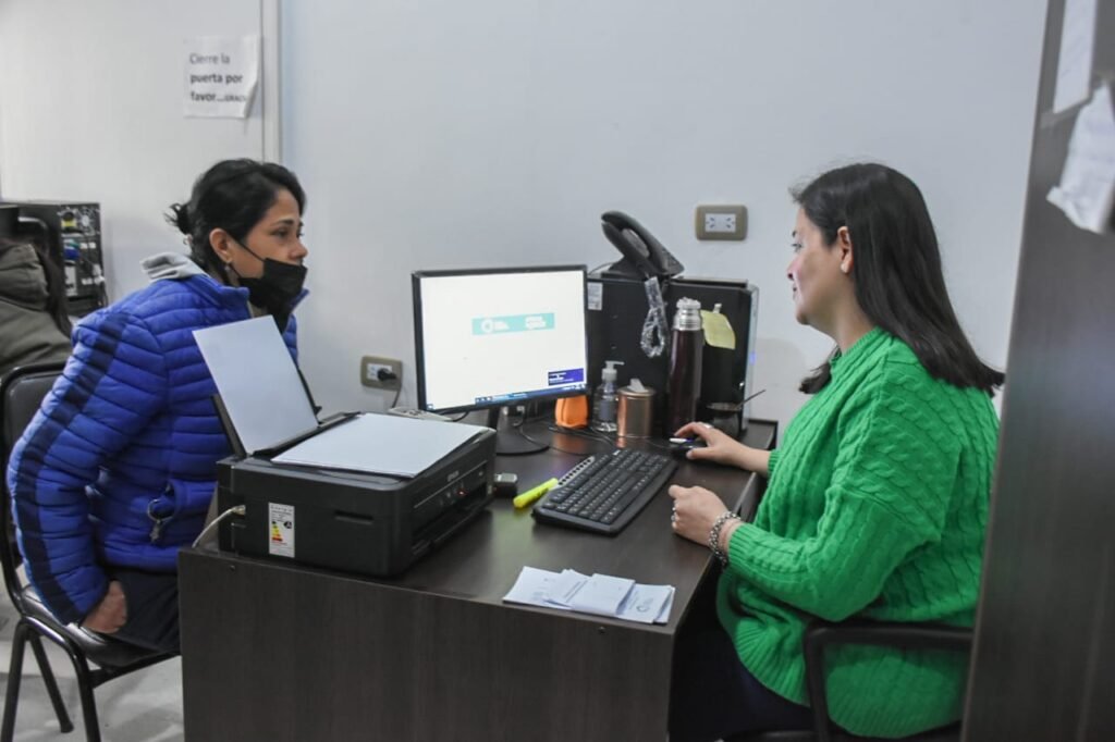 Mas de 300 personas accedieron al Certificado Médico Oficial para iniciar el trámite de la pensión por invalidez WhatsApp Image 2023 09 08 at 4.00.35 PM