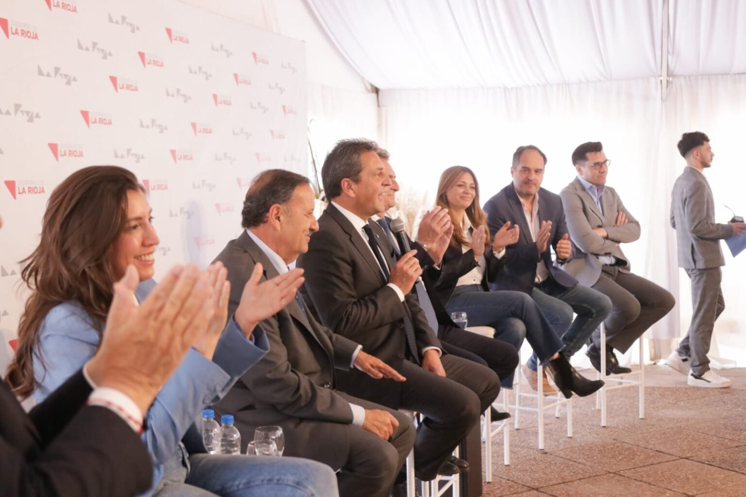 Massa: «Creemos que sin empresarios en Argentina, no hay trabajadores; y sin la suma de capital y trabajo, no hay desarrollo económico con el Estado como planificador» WhatsApp Image 2023 09 14 at 3.20.22 PM