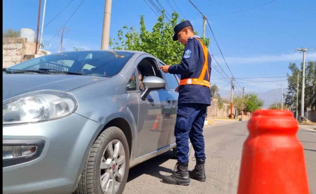 La Rioja: 43 detenidos por infracciones a la Ley de tránsito el fin de semana 397520197 913575086831262 2181006287934536148 n 1