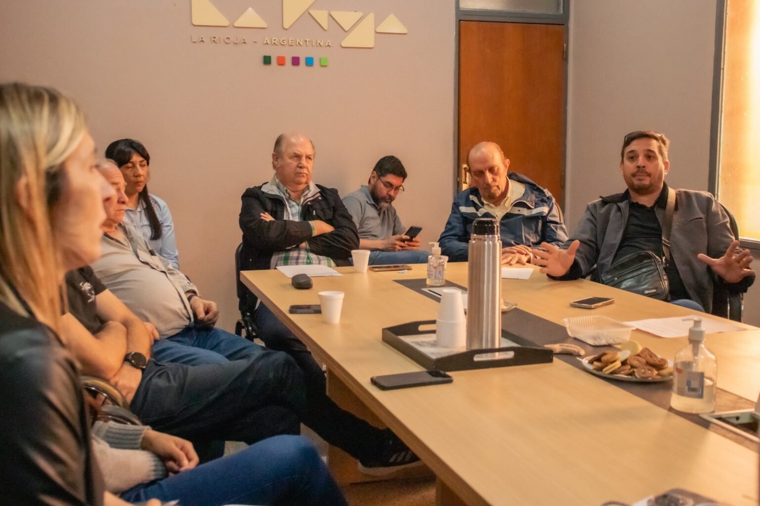 Turismo Gastronómico: Provincia y FEGHRA La Rioja coordinan acciones para fortalecer esa actividad IMG 20231030 WA0053