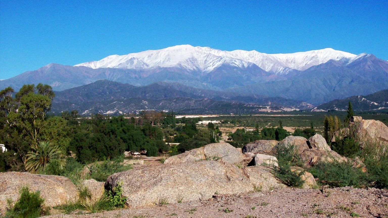 Famatina comienza las celebraciones por su 432° Aniversario fundacional famatina