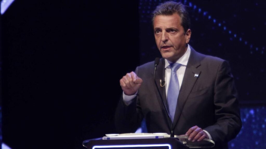 Massa propuso realizar examen psicofísico a los candidatos que lleguen a un eventual balotaje massa