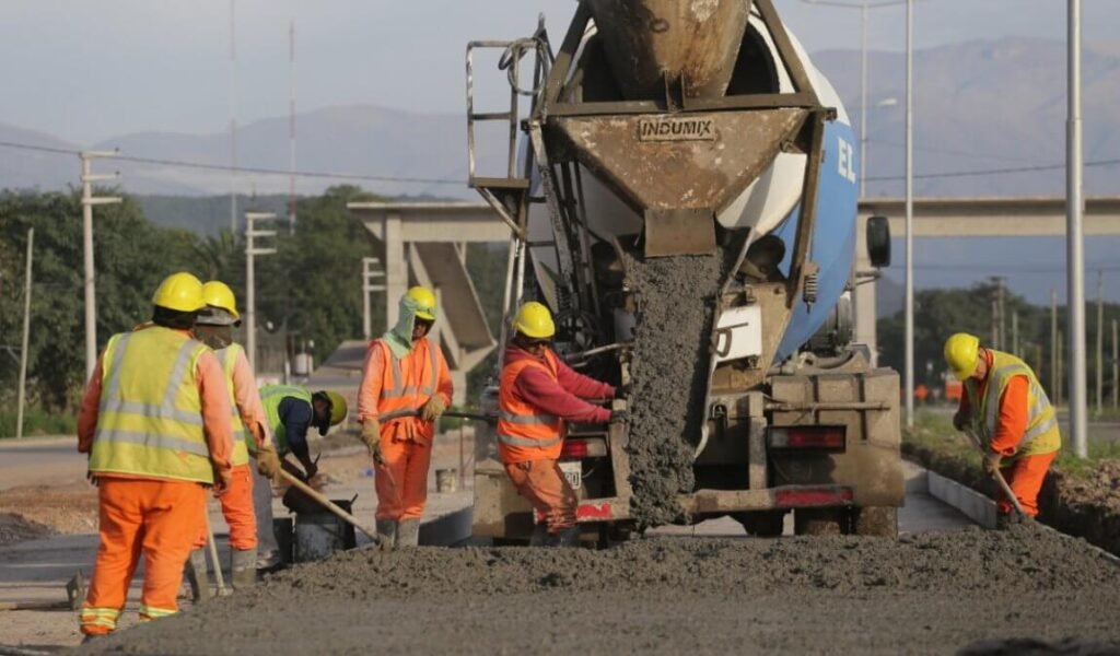 Desde la UOCRA advierten que ante la paralización de la obra pública “ninguna casta va a sufrir nada” uocra 4