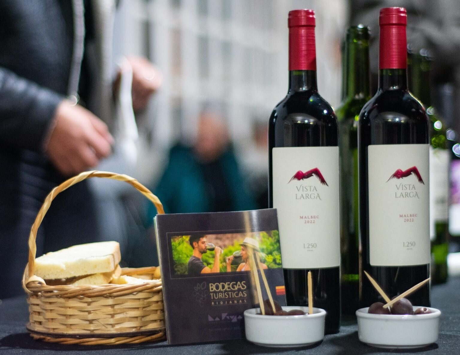 399611558 674302481484175 4796621094738399166 n